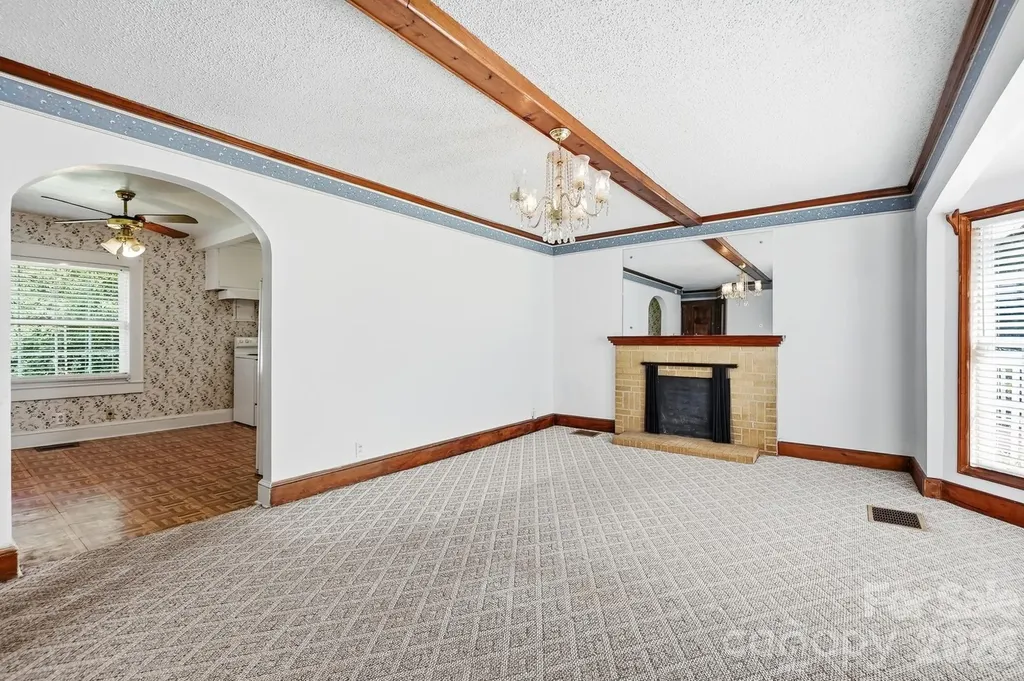 2517 Plum Street Charlotte NC 28269