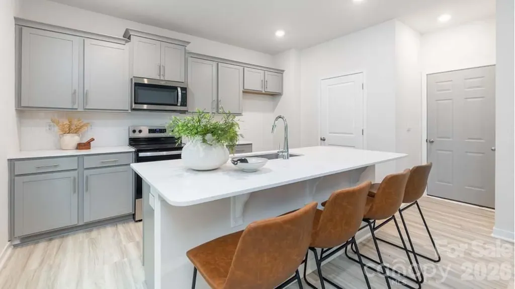 5128 Parker Forest Drive Charlotte NC 28215