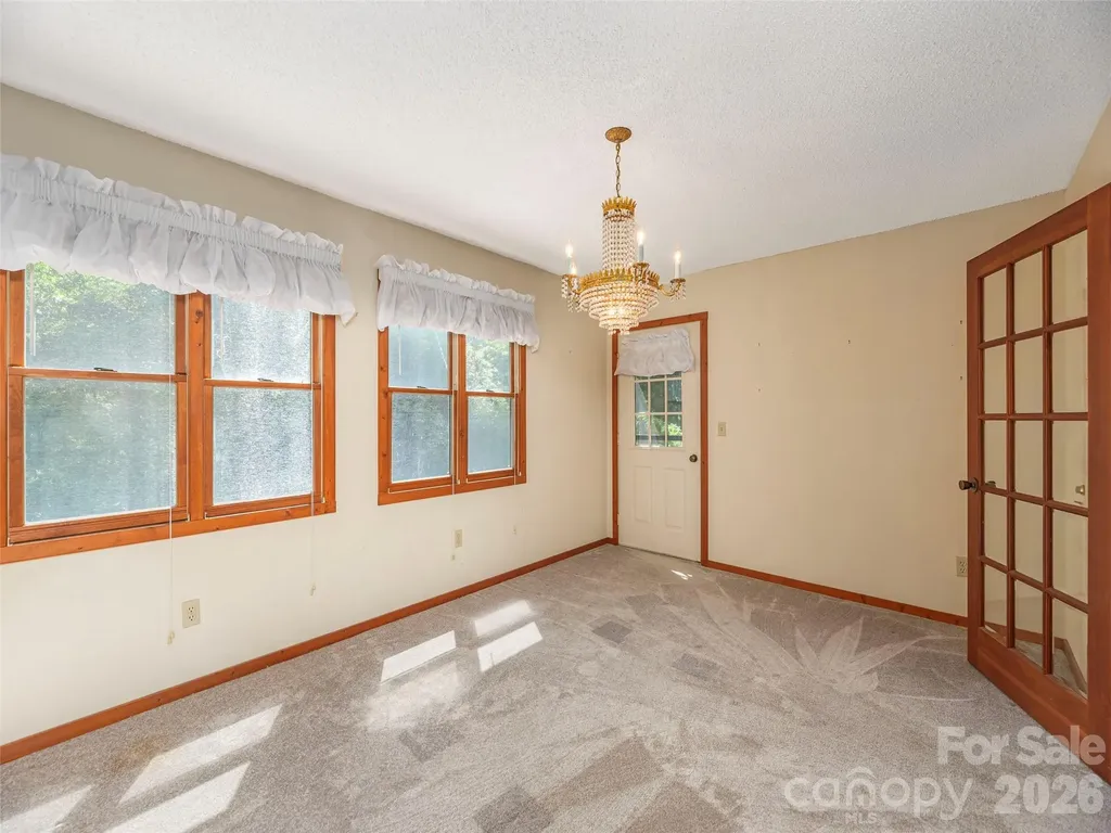 1575 Red Maple Drive Waynesville NC 28785