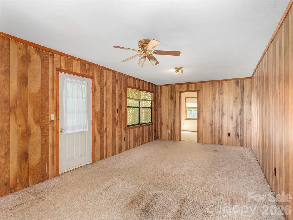 1575 Red Maple Drive Waynesville NC 28785