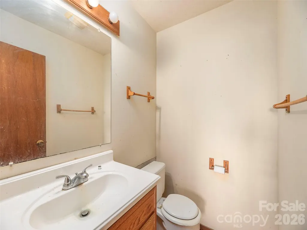 1575 Red Maple Drive Waynesville NC 28785
