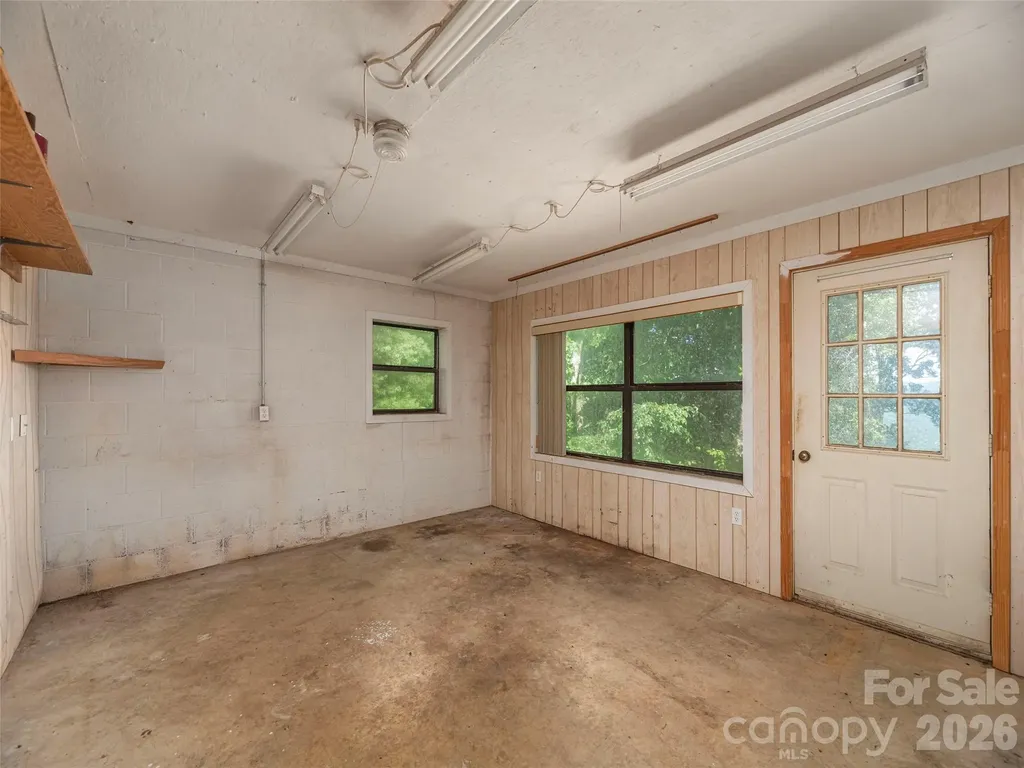 1575 Red Maple Drive Waynesville NC 28785