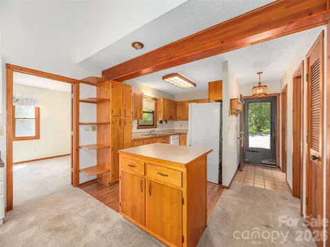 1575 Red Maple Drive Waynesville NC 28785