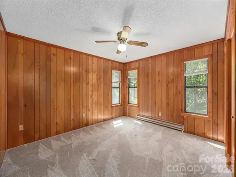 1575 Red Maple Drive Waynesville NC 28785