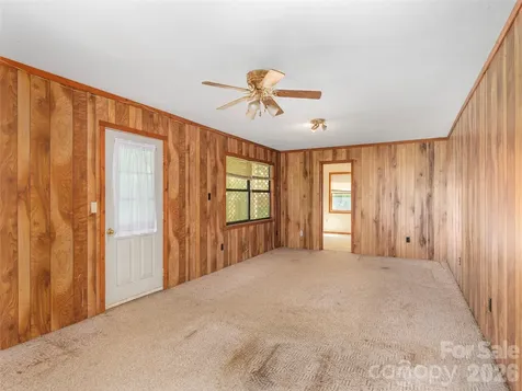 1575 Red Maple Drive Waynesville NC 28785