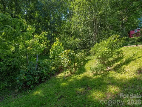 1575 Red Maple Drive Waynesville NC 28785