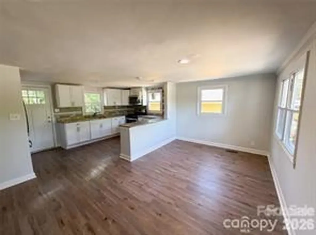 13311 Central Avenue Huntersville NC 28078