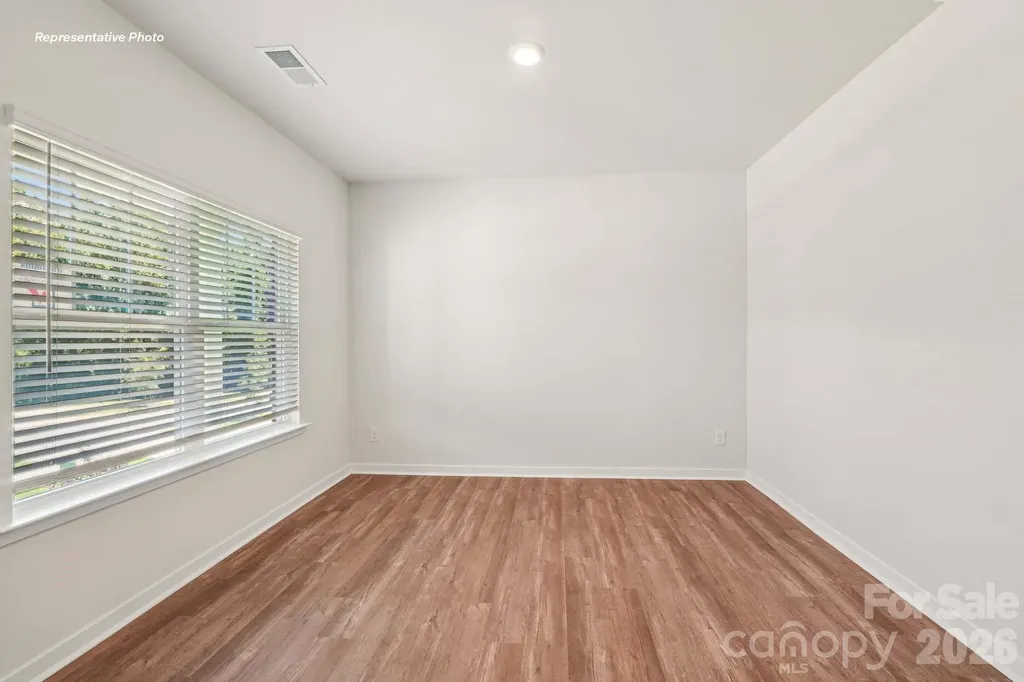 5124 Parker Forest Drive Charlotte NC 28215