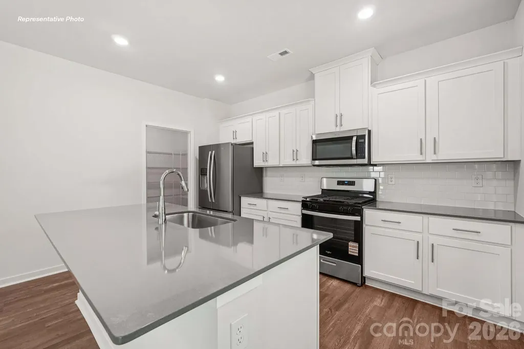 5124 Parker Forest Drive Charlotte NC 28215