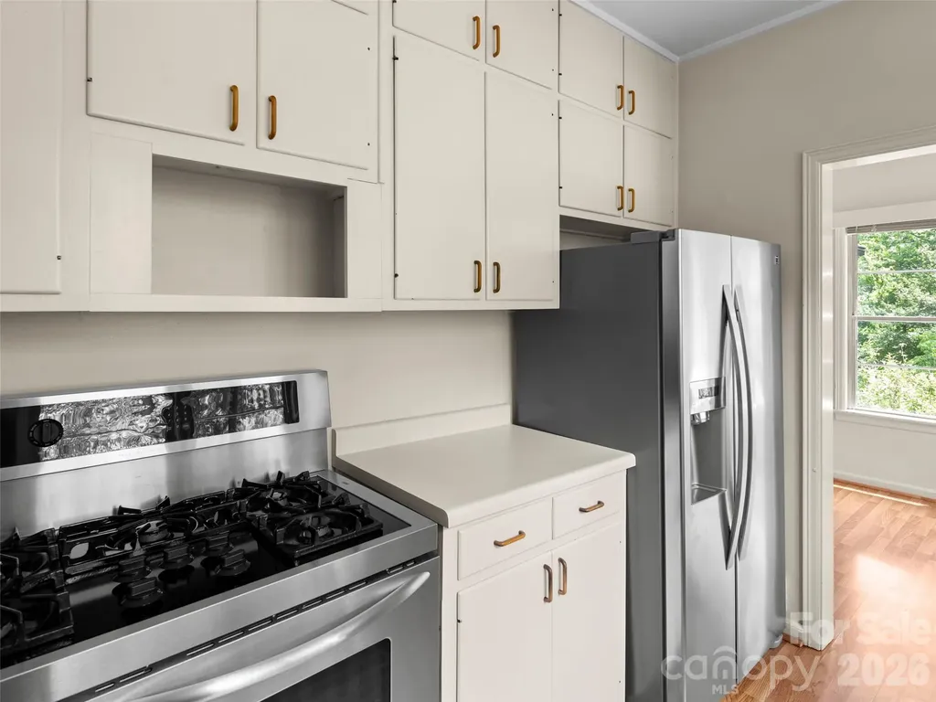 5 Normandy Road Asheville NC 28803
