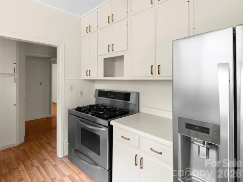 5 Normandy Road Asheville NC 28803
