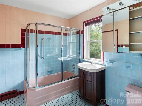 5 Normandy Road Asheville NC 28803