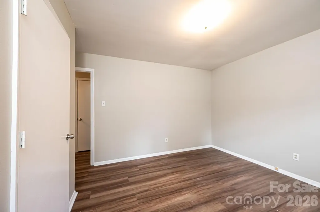 5424 Glenview Drive Hickory NC 28602