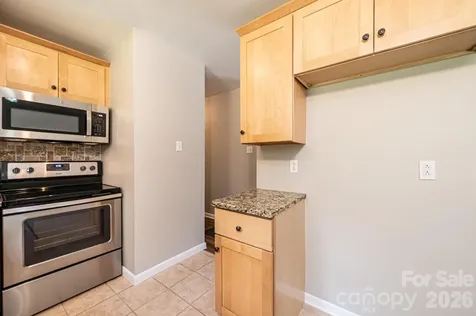 5424 Glenview Drive Hickory NC 28602