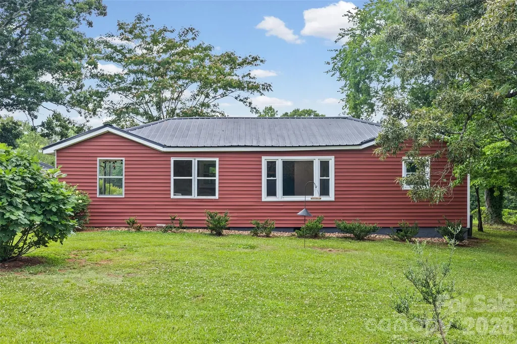 2236 Mountain Gap Road Richburg SC 29729