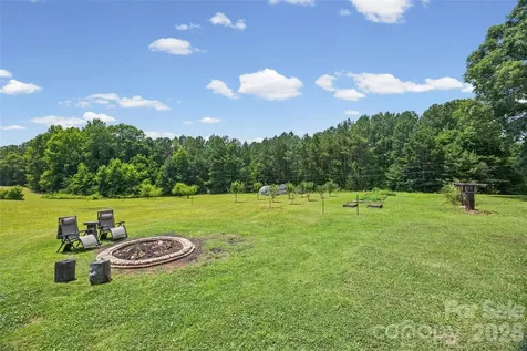 2236 Mountain Gap Road Richburg SC 29729