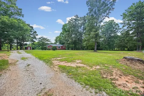 2236 Mountain Gap Road Richburg SC 29729
