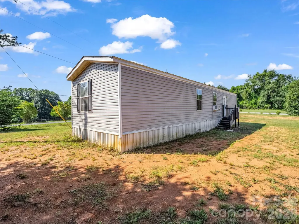 4252 Big Island Road Rutherfordton NC 28139