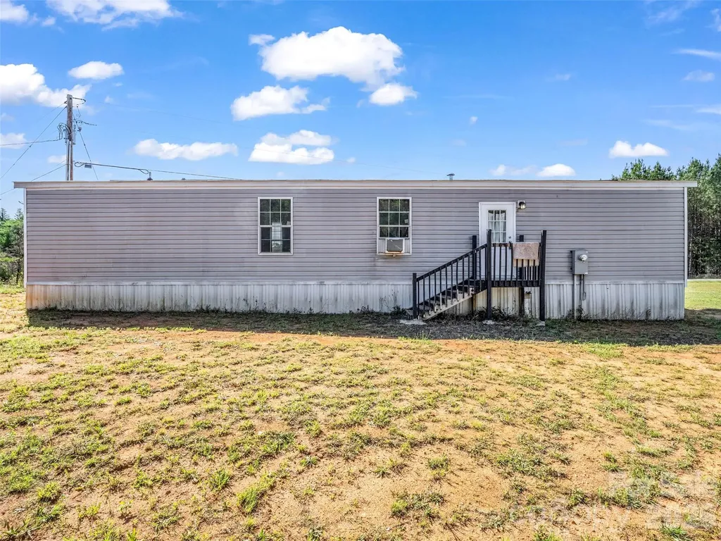 4252 Big Island Road Rutherfordton NC 28139