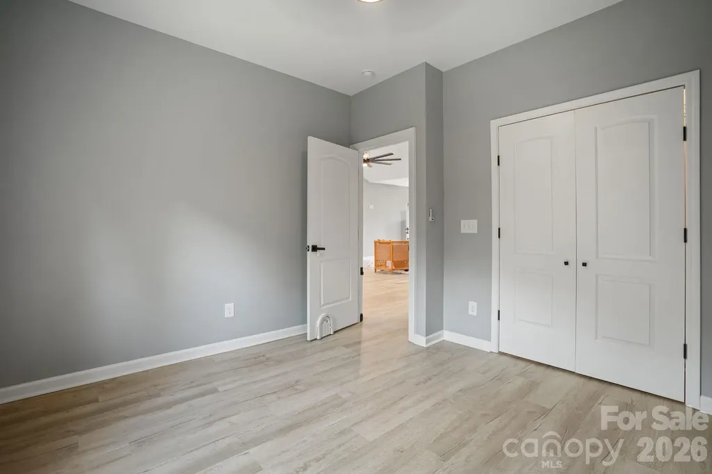 544 30th Avenue NW Hickory NC 28601