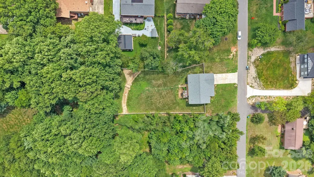 544 30th Avenue NW Hickory NC 28601