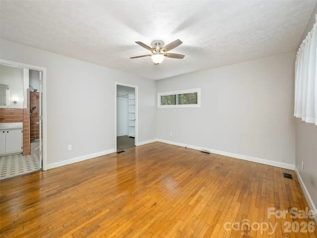 79 Edgewood Drive Arden NC 28704
