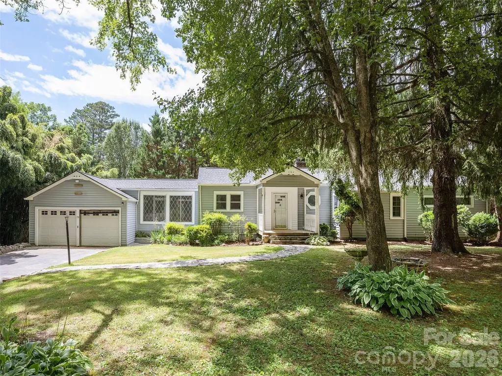 79 Edgewood Drive Arden NC 28704