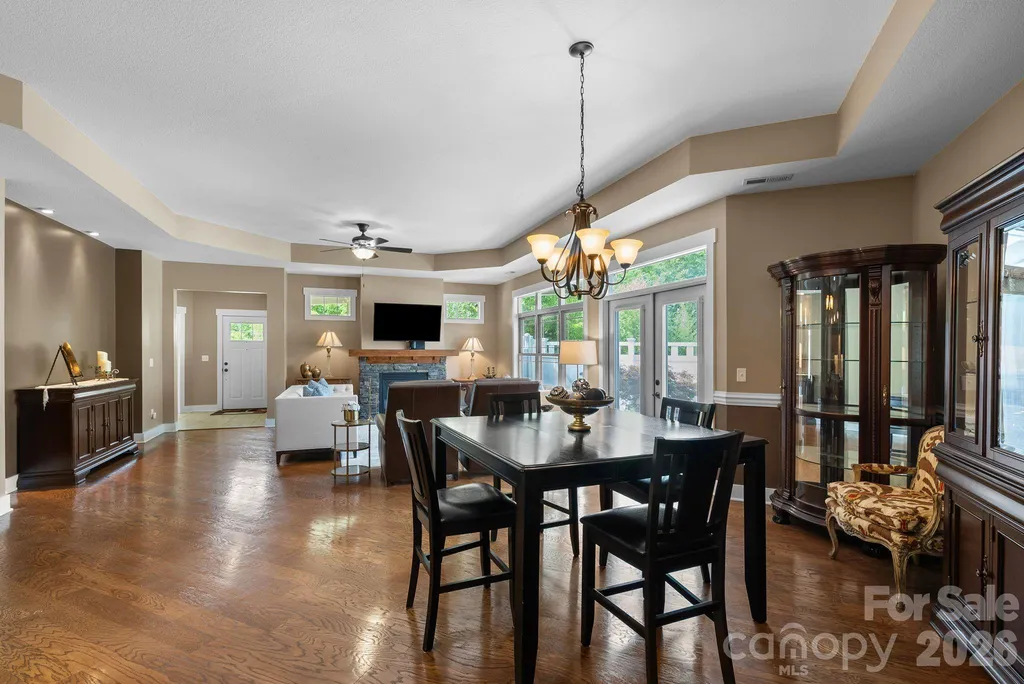 19 Westfield Way Candler NC 28715