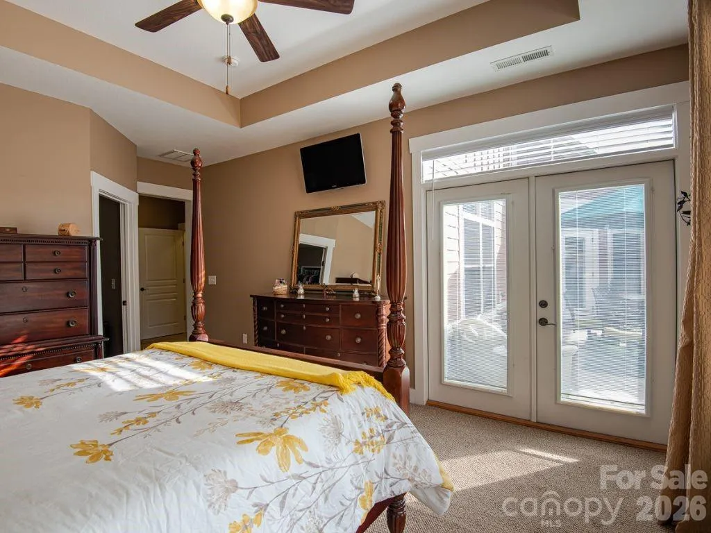 19 Westfield Way Candler NC 28715