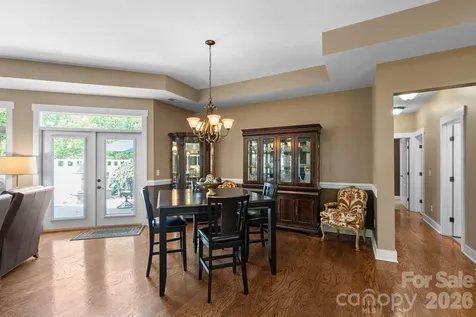 19 Westfield Way Candler NC 28715