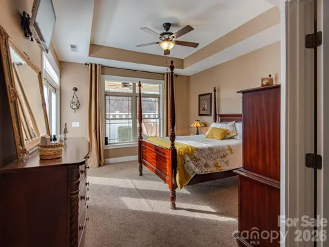 19 Westfield Way Candler NC 28715