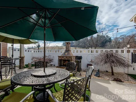 19 Westfield Way Candler NC 28715