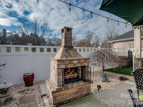 19 Westfield Way Candler NC 28715