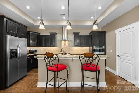 19 Westfield Way Candler NC 28715