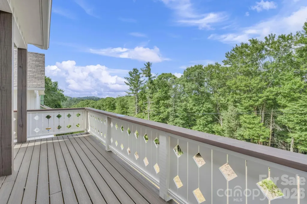 253 Old Boone Road Blowing Rock NC 28605