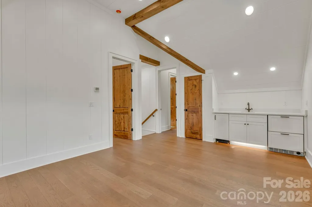 253 Old Boone Road Blowing Rock NC 28605