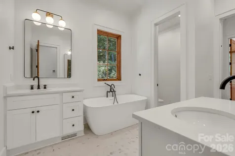 253 Old Boone Road Blowing Rock NC 28605