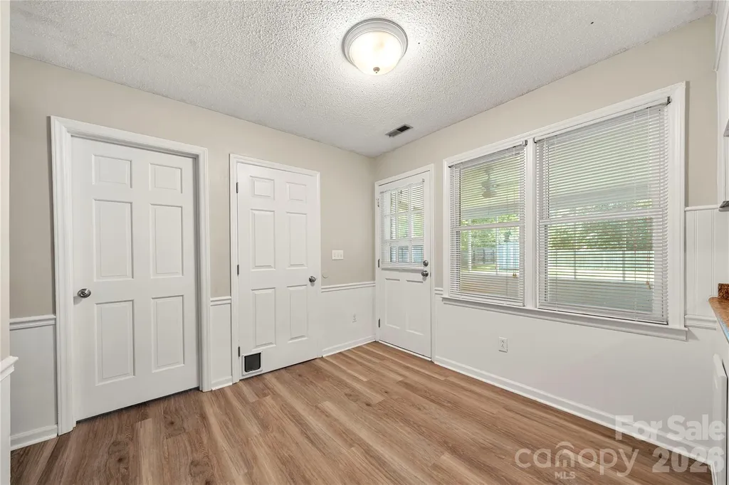 628 Bellows Lane Charlotte NC 28270