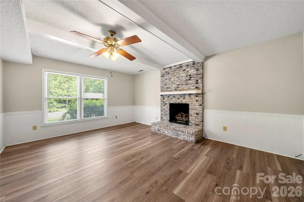 628 Bellows Lane Charlotte NC 28270