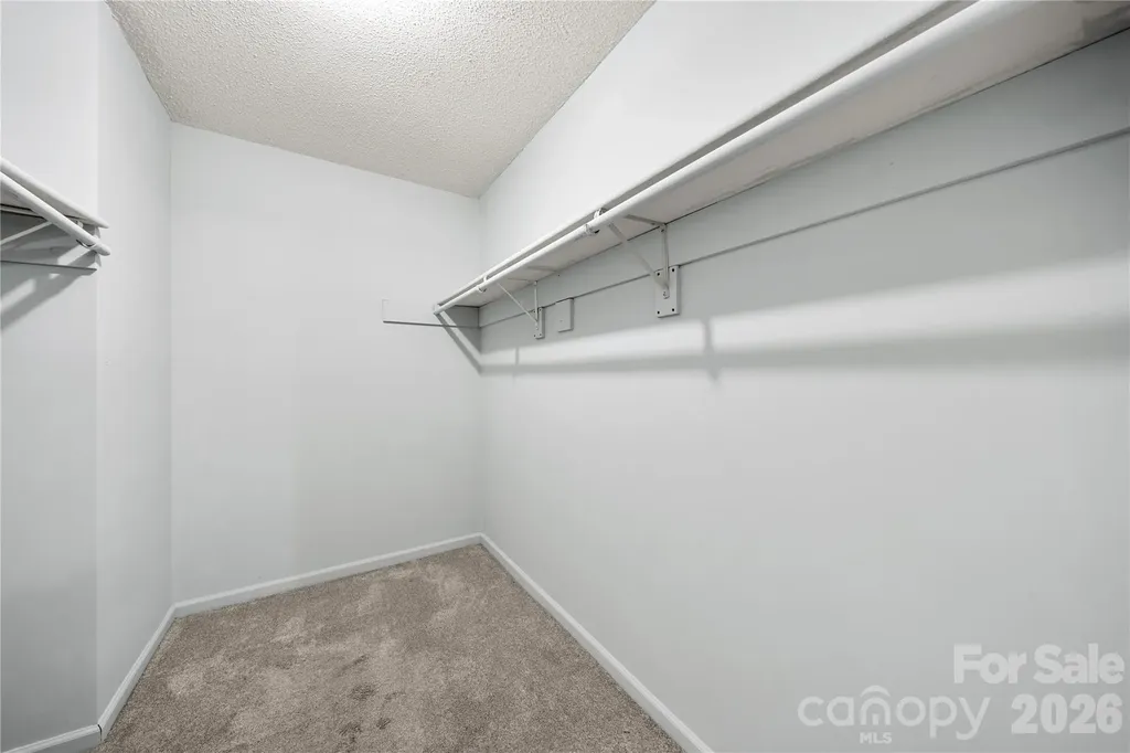 628 Bellows Lane Charlotte NC 28270