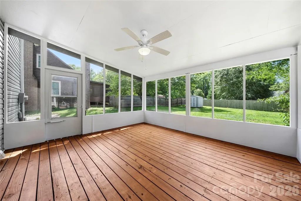 628 Bellows Lane Charlotte NC 28270