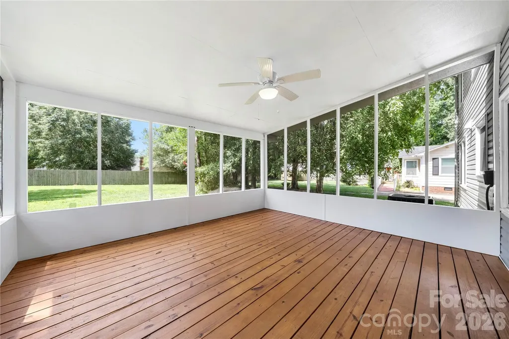 628 Bellows Lane Charlotte NC 28270