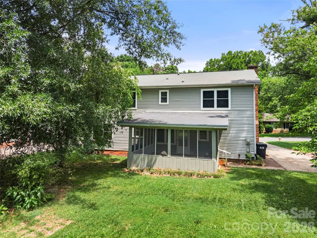 628 Bellows Lane Charlotte NC 28270