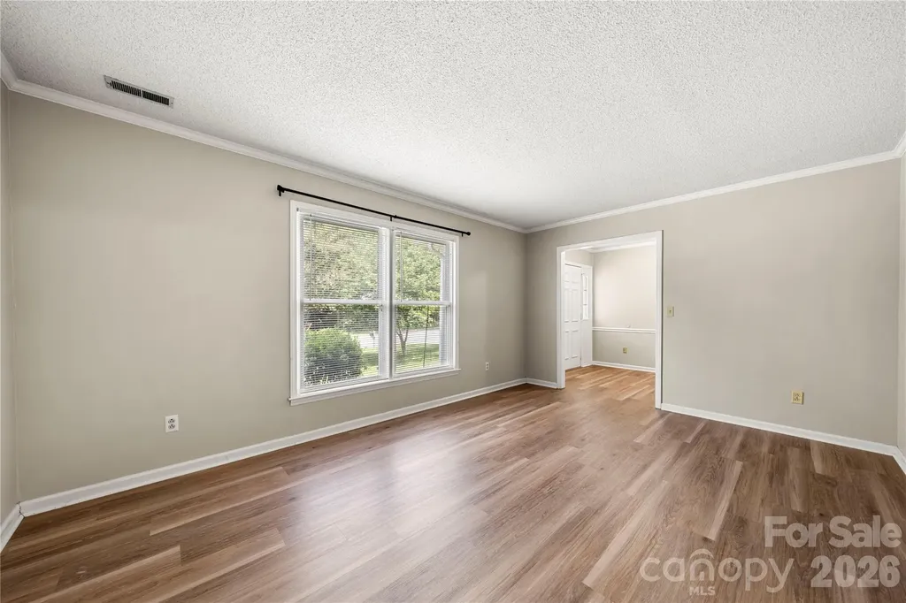 628 Bellows Lane Charlotte NC 28270