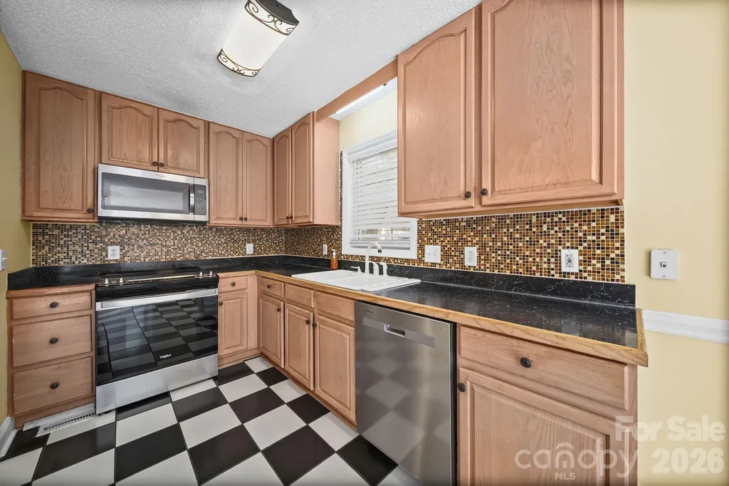 126 Fritzvon Drive Mount Pleasant NC 28124