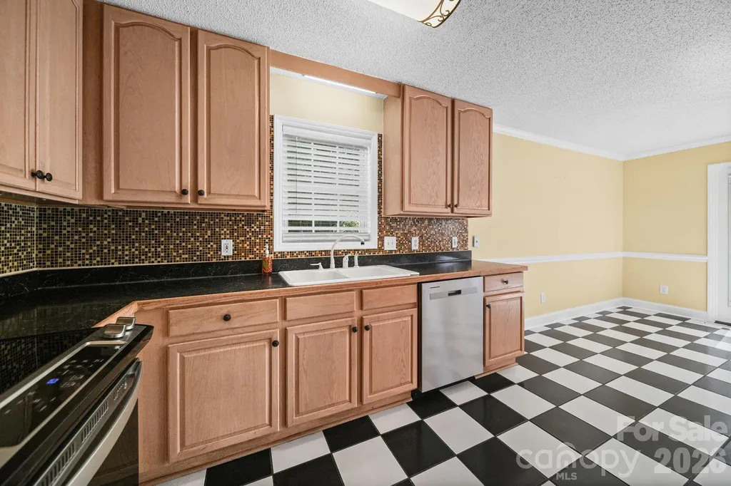 126 Fritzvon Drive Mount Pleasant NC 28124