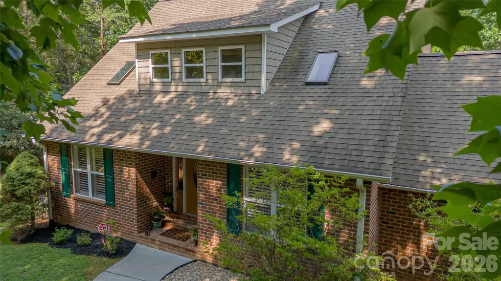 1518 Southpointe Drive Morganton NC 28655