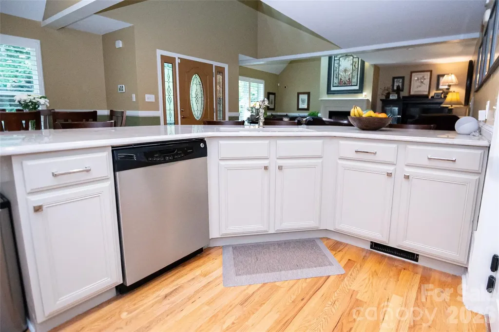 1518 Southpointe Drive Morganton NC 28655