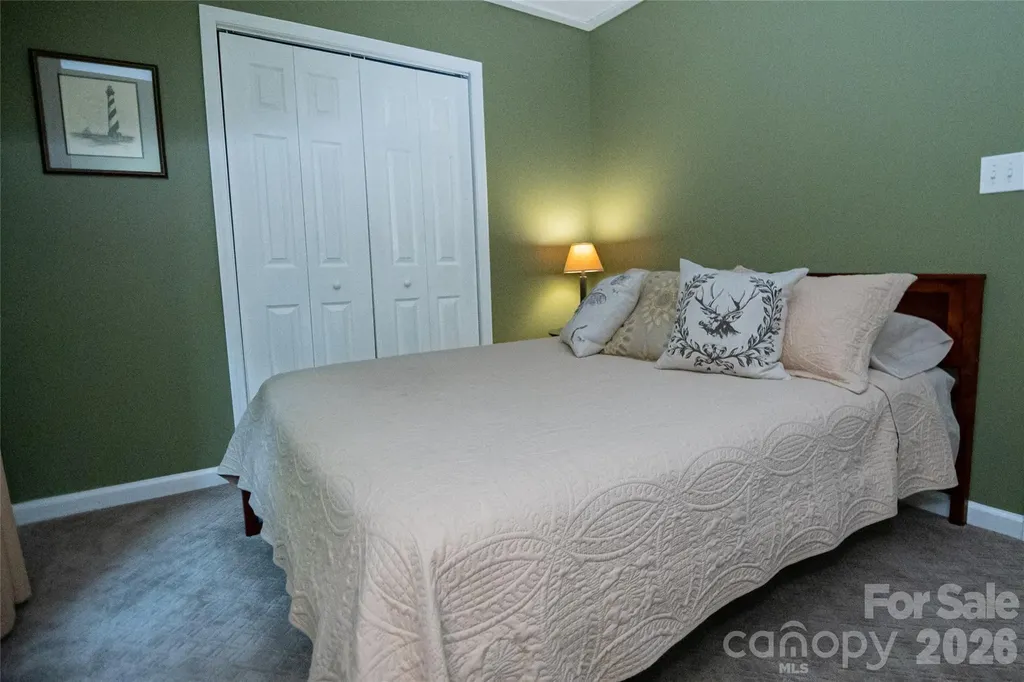1518 Southpointe Drive Morganton NC 28655