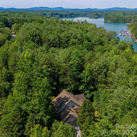 1518 Southpointe Drive Morganton NC 28655